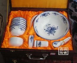 探尋可靠源頭的批發(fā)之道 禮品、工藝品與飾品設計的選擇指南